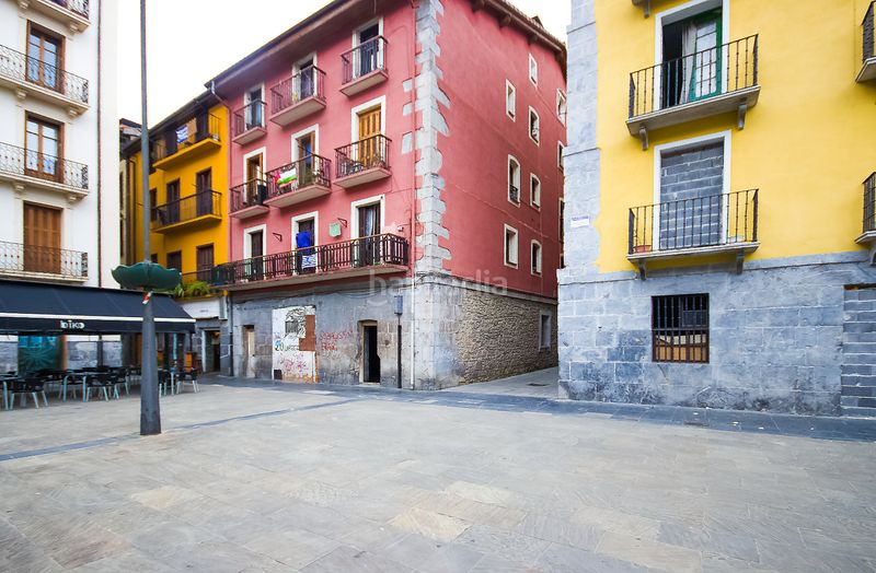 Foto 24bd3e9b-e0b4-45b5-b5df-045691d2b884. Local comercial a Tolosa