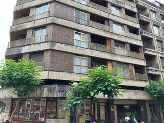 Autoparkplatz in José arana kalea 8