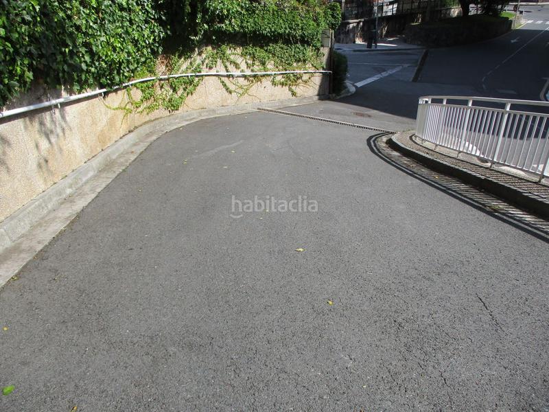 Foto 8d6f5abf-ccc5-41c2-a6b4-d9715c522fd4. Parking voiture dans Ategorrieta-Ulía Donostia - San Sebastián