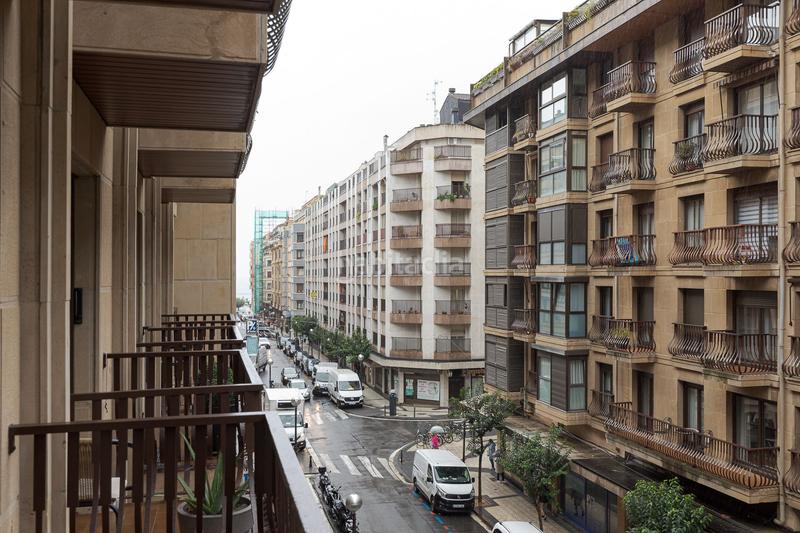 Foto dba24faf-b999-44bf-8baf-7ed9beef763e. Piso en Gros Donostia - San Sebastián