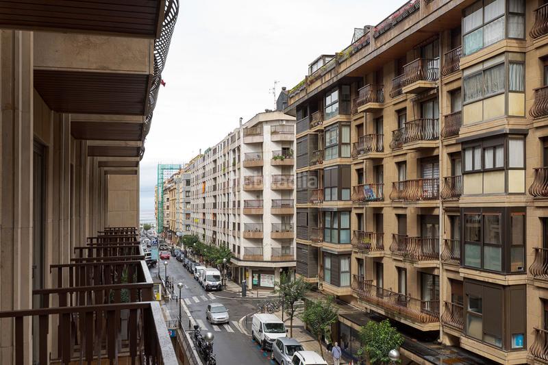 Foto e21c6010-71d8-4d18-93e2-07a47b1e25e6. Piso en Gros Donostia - San Sebastián