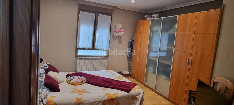 Foto b1d6b3f7-c72b-4001-a5c3-ece167234e40. Piso en Centro Errenteria