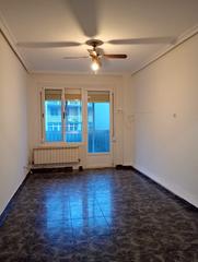 Etagenwohnung  Bazkardo