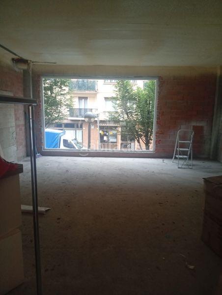 Foto c3f9e6ee-44f3-46ce-8e6e-0f261d7aad71. Location local commercial dans Hernani