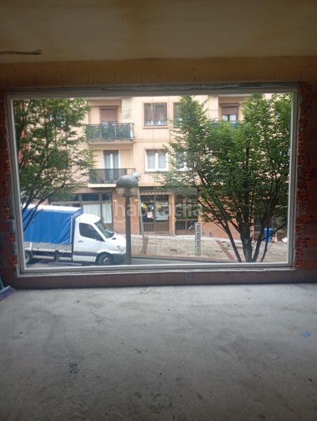 Foto cf9068a3-0d21-4261-b1e5-381ecdbd05a5. Location local commercial dans Hernani