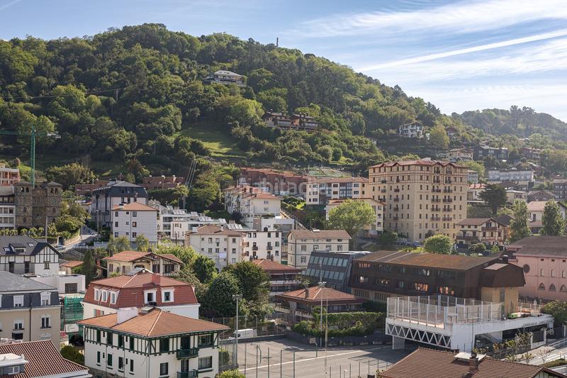 Foto e187ac6d-ef0d-473e-a209-1b74704274d6. Apartament amb calefacció a Gros Donostia - San Sebastián