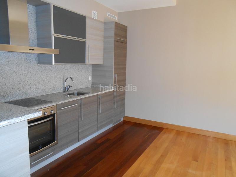 Foto 54cedb30-0290-4cb9-a1b2-548adfe1a99d. Rent flat with heating in Área Romántica Donostia - San Sebastián