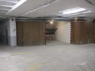 Aparcament cotxe  De los estudios