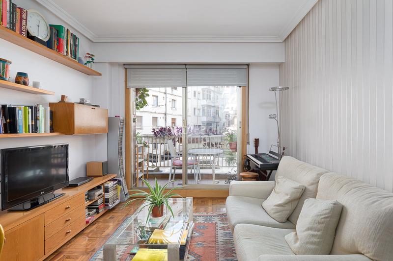 Foto 146798f5-49e4-4518-be8c-7327dadc15ad. Flat with heating in Gros Donostia - San Sebastián