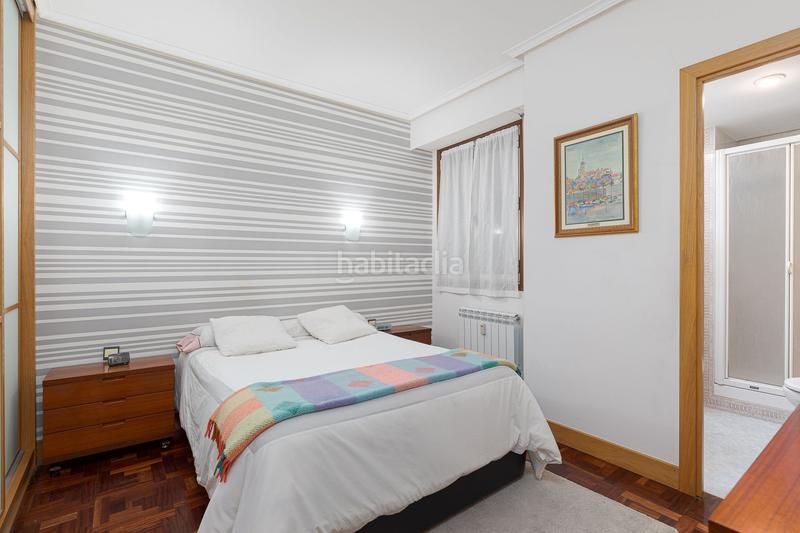 Foto 7208ea7d-c5dd-4693-b73c-0bf2c6e0fe53. Piso en Gros Donostia - San Sebastián