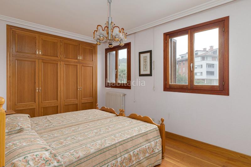 Foto 4f5b7186-4d4d-49c1-bbd5-54a93b93d84e. Casa a schiera con riscaldamento in Zizurkil