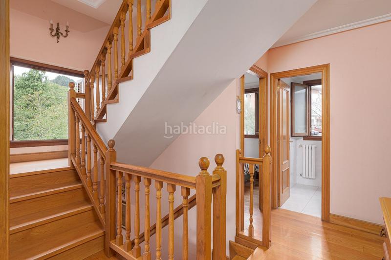 Foto d636457b-7204-4ae9-bd91-e8db9613a82f. Casa a schiera con riscaldamento in Zizurkil