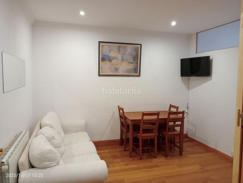 Foto f76fa388-fb7b-457a-8636-fff5b5f92f21. Miete etagenwohnung mit heizung in Área Romántica Donostia - San Sebastián