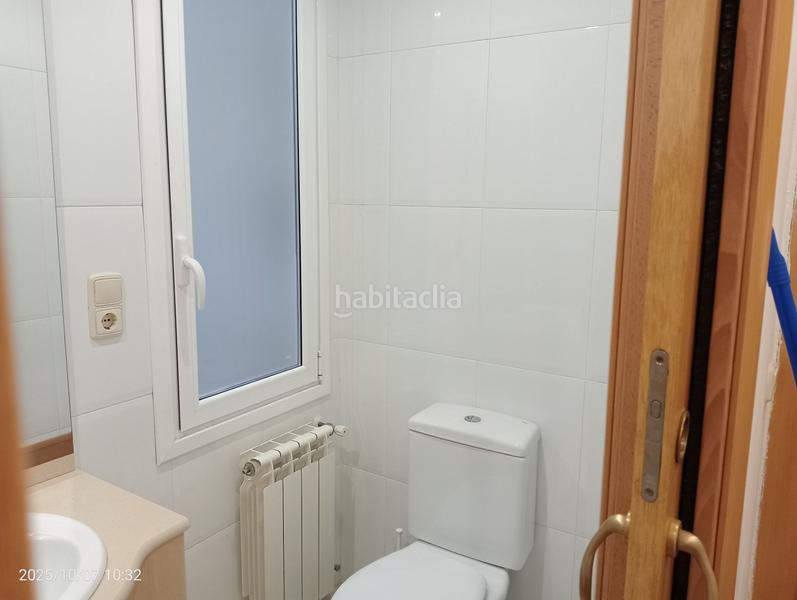 Foto 41a7549b-d030-4998-8477-bb7b8c2bafde. Alquiler piso en Área Romántica Donostia - San Sebastián