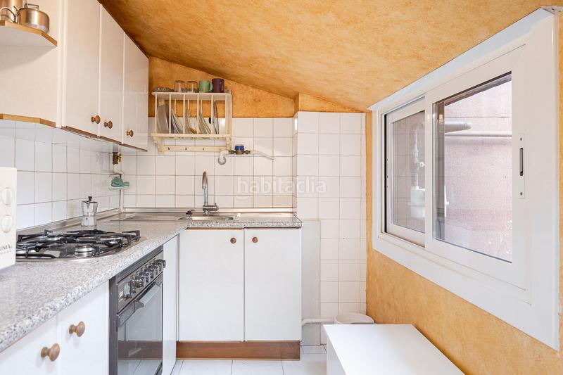 Foto ebc429ad-d90e-4bca-966a-aa46264bd978. Piso en Gros Donostia - San Sebastián