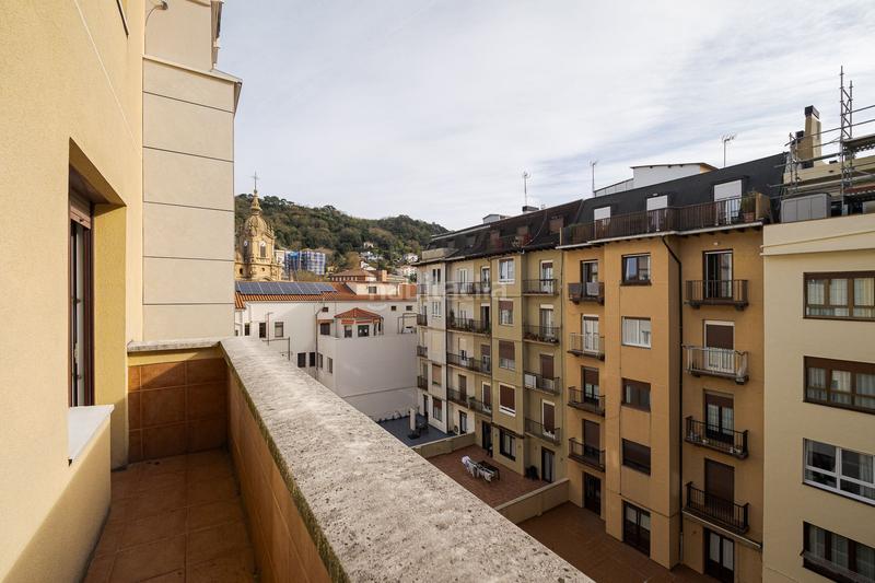 Foto 39a3bc62-6bd9-4cdf-9320-2ed55681b3d3. Pis amb calefacció a Gros Donostia - San Sebastián