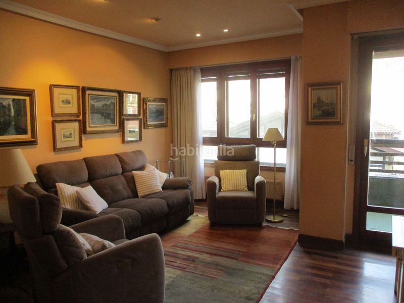 Foto 133c9d80-9624-454d-bd98-8313a2a92085. Appartamento con riscaldamento in Gros Donostia - San Sebastián