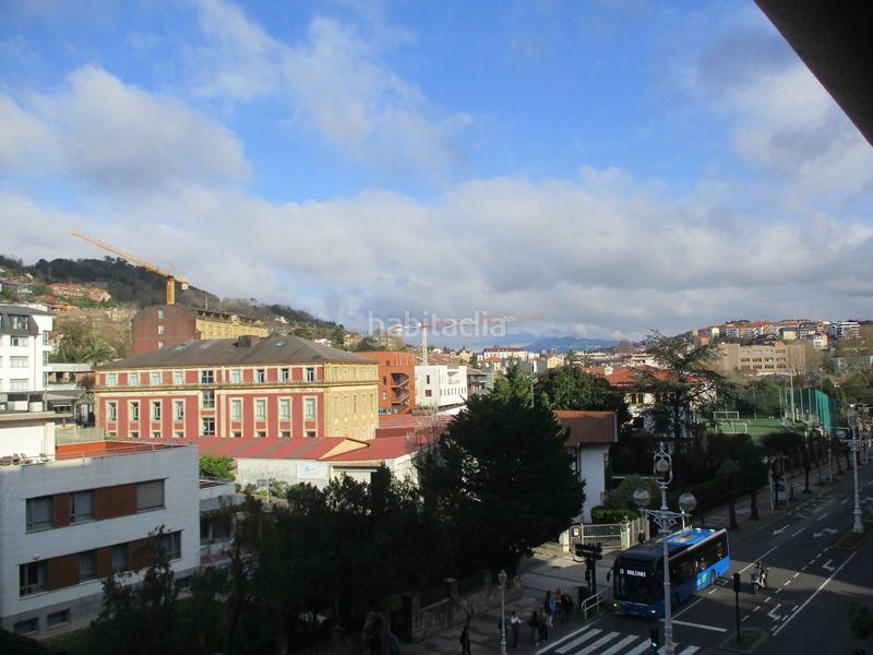 Foto 1575aeb5-a41d-4d06-bf0a-9930f6ec0a7a. Appartamento con riscaldamento in Gros Donostia - San Sebastián