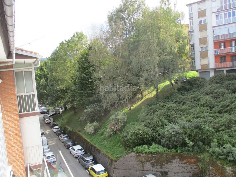 Foto 4bae76b9-a90c-43d3-b370-133f6d387959. Piso en Andoain