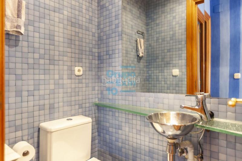 Foto 1089b028-6080-4f97-9c6b-18e6a7f86218. Casa aparellada amb calefacció aparcament a Antiguo Donostia - San Sebastián