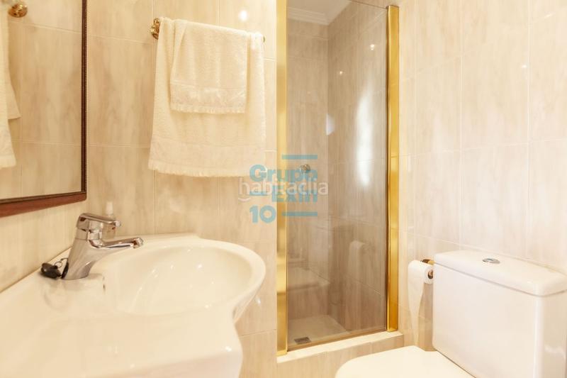 Foto fb3cb289-021d-4b69-b8ea-3a0516a2e263. Casa aparellada amb calefacció aparcament a Antiguo Donostia - San Sebastián