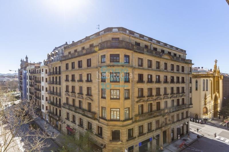 Foto 04dac690-7172-405b-a171-b74e61116c39. Affitto appartamento in Área Romántica Donostia - San Sebastián