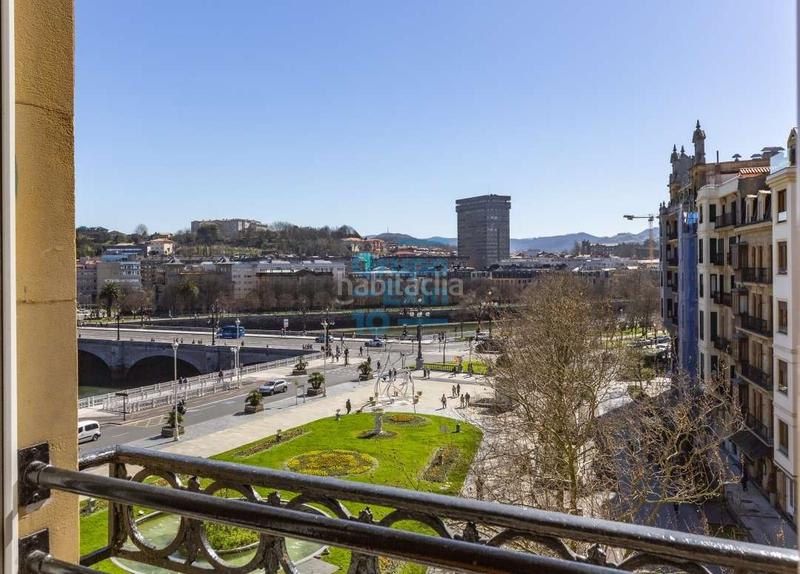 Foto 1a83a640-474a-44c2-b5ee-a954f0d0efe0. Location appartement dans Área Romántica Donostia - San Sebastián