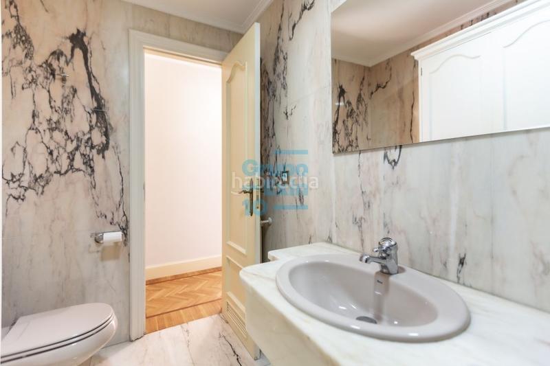 Foto 67b1d2bb-7818-491c-bdd6-721d766128c0. Location appartement dans Área Romántica Donostia - San Sebastián