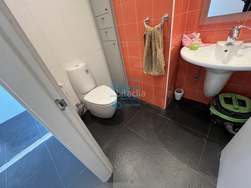 Foto 41e5ac54-494c-44b2-bd3f-fdea4dc793a6. Rent business premise in Antiguo Donostia - San Sebastián