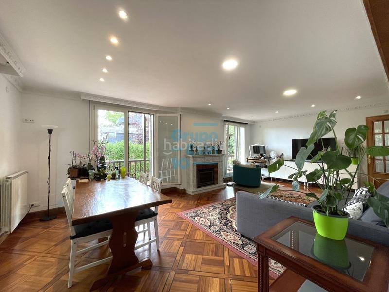 Foto 929c3348-d5ac-42b4-9a0d-fe02b8268456. Casa amb calefacció aparcament a Igeldo Donostia - San Sebastián