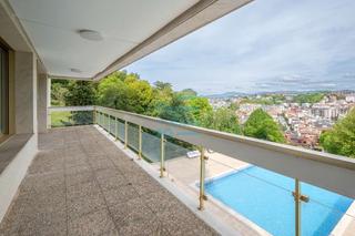 Appartamento  Marbil bidea. Antiguo. erreguenea. urbanizacin privada con piscina.