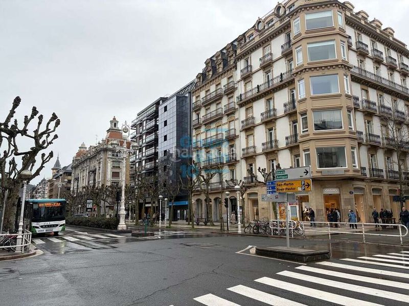 Foto e7c681a6-1a98-4fab-b4b3-e01746e7fb7a. Pis amb calefacció a Área Romántica Donostia - San Sebastián