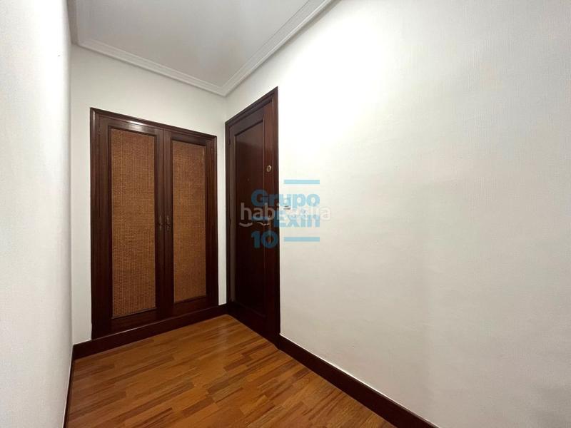 Foto 3f1e7f84-a0d0-4a0c-81b2-ed9c7e9e877e. Flat with heating in Parte Vieja Donostia - San Sebastián
