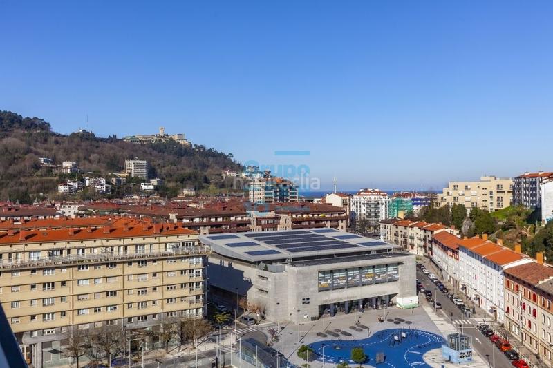 Foto 33bf3dc9-e91d-4f4c-9953-6bd4b60dce58. Location appartement avec chauffage dans Antiguo Donostia - San Sebastián