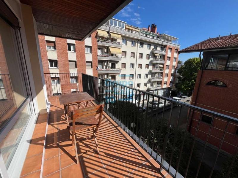 Foto fe95d464-41b2-4776-81bd-b72a0be390d5. Pis amb calefacció aparcament a Antiguo Donostia - San Sebastián