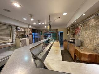 Local commercial à Pasaia. Local en trintxerpe