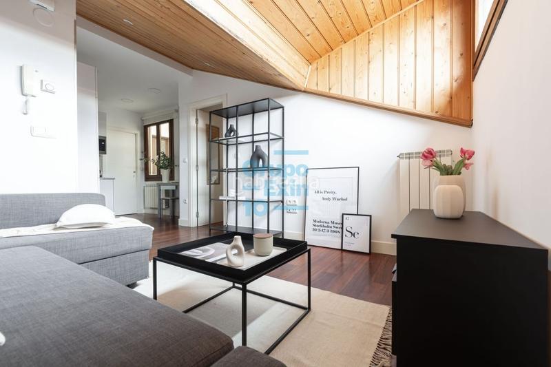 Foto 56f73277-9b8c-49b7-a7b2-28b7c53b703e. Flat with heating in Gros Donostia - San Sebastián