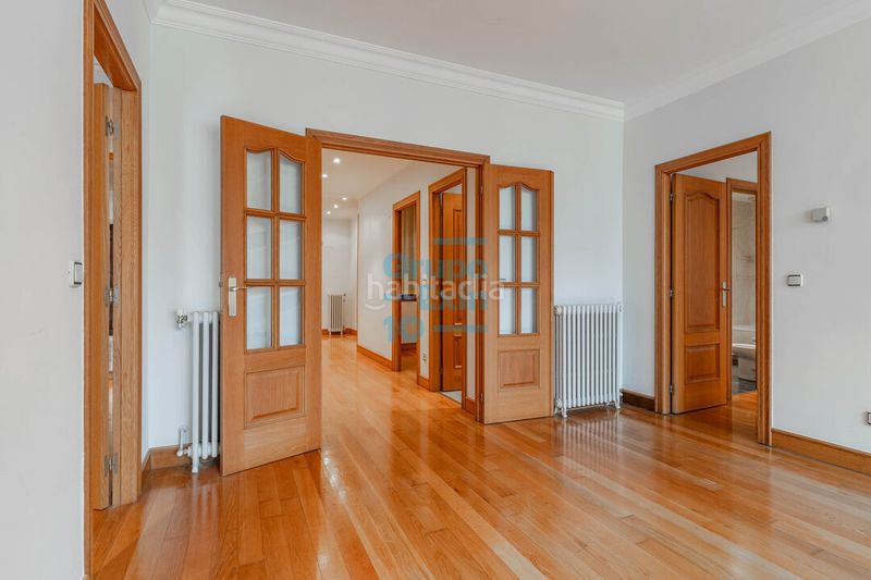 Foto 7c6ca2a0-decb-4e35-a7fb-9096afd320dd. Pis amb calefacció a Área Romántica Donostia - San Sebastián