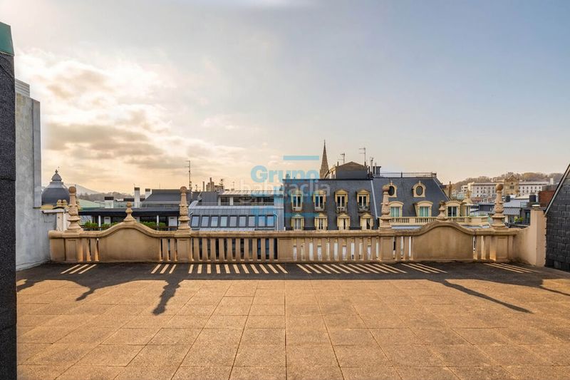 Foto d98e6bb9-0278-4d23-852f-fe338455ae04. Pis amb calefacció a Área Romántica Donostia - San Sebastián