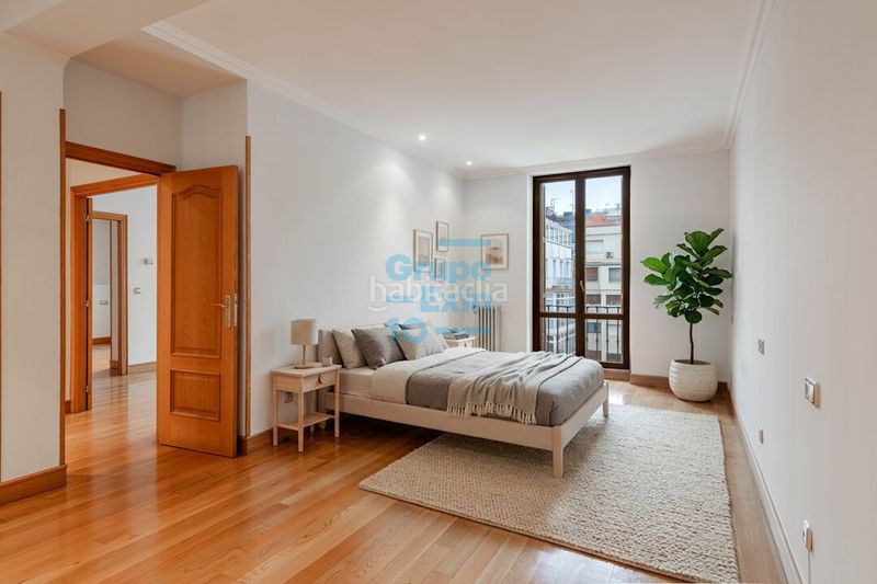 Foto dfe0ff3d-0a1e-437a-902f-4fbf22052e0d. Pis amb calefacció a Área Romántica Donostia - San Sebastián