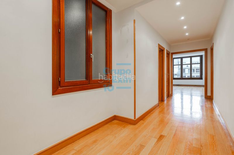 Foto f7a3b53d-a83c-4477-a7c8-d76555355f28. Pis amb calefacció a Área Romántica Donostia - San Sebastián