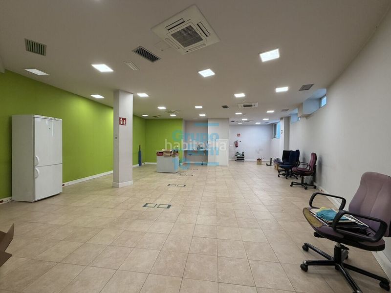 Foto a5b03e77-498e-40ea-ad4e-f6f89680e2eb. Local comercial a Lasarte - Oria