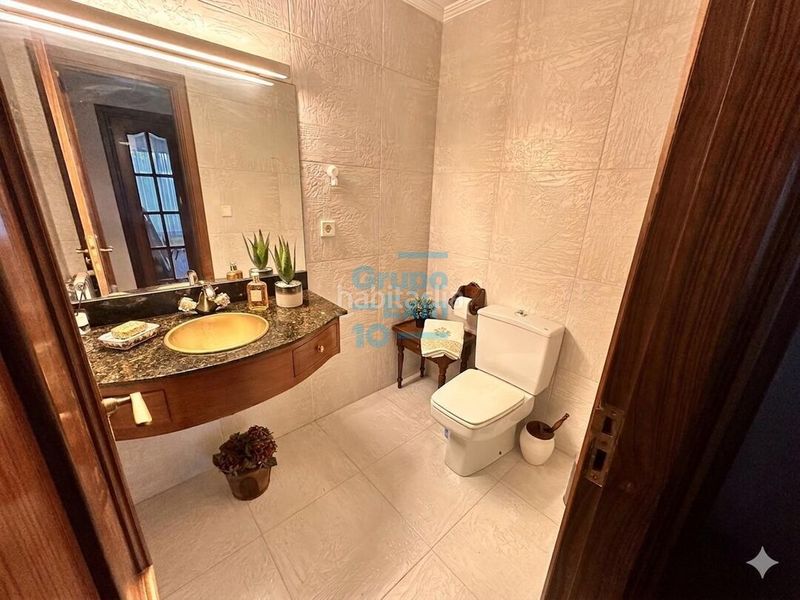 Foto 6143999c-a9ed-4eda-8b04-b932ae949c14. Casa amb aparcament piscina a Hondarribia