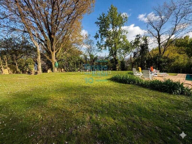 Foto 9425dba8-f04d-4b3d-b023-2f5b3bc9218f. Casa amb aparcament piscina a Hondarribia