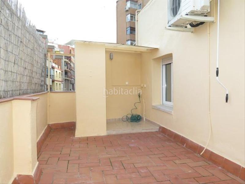 Foto c07a79af-27ea-4d9b-b471-d809dceecaaf. Edificio en La Teixonera Barcelona