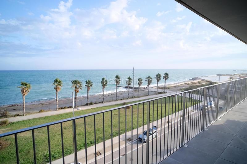 Foto 3a4df4ef-820b-495f-b85e-e7962a80012d. Lloguer apartament amb calefacció aparcament piscina a Badalona