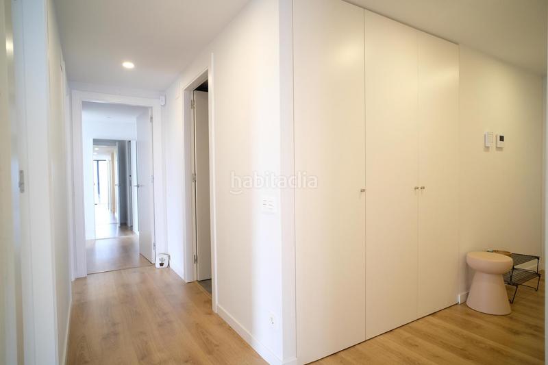Foto d2339501-27f7-47d4-b7c9-e2cb4e447109. Lloguer apartament amb calefacció aparcament piscina a Badalona