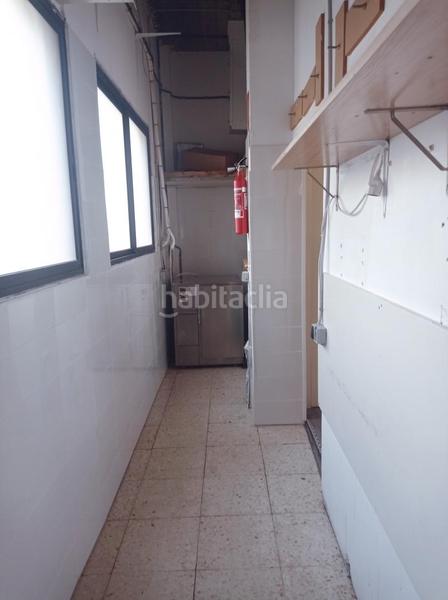 Foto c9fba4a6-7cec-473e-9d49-8af861719d48. Geschäftsraum in comte de vilardaga 114 in Mas Lluí Sant Feliu de Llobregat