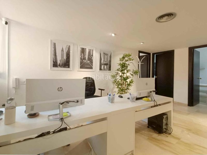 Foto 07ede8e5-cfda-45a0-b3c1-464e7c3b98a7. Büro mit heizung in Rambla Ferran Lleida