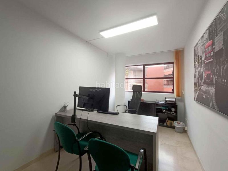 Foto 3bc1ec96-0adf-488b-b155-dc3d8abc2a9e. Office space with heating in Rambla Ferran Lleida